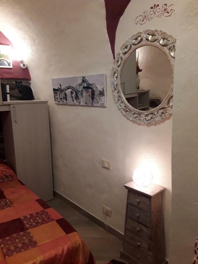 Il Torchio Apartamento Dolceacqua Exterior foto